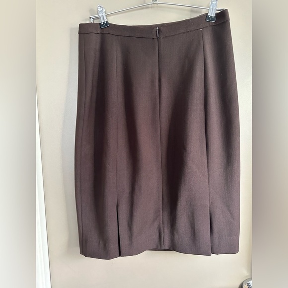 M.M. LaFleur Brown Lined Pencil Skirt – Size 8 | Business Casual - Picture 2 of 11